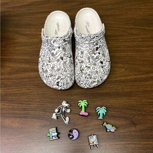 LIMITED EDITION STEVEN HARRINGTON CROCS 2022 SIZE 11